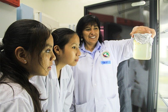 Produce fomenta el empoderamiento de niñas a través de taller vivencial “Por un mar de científicas”