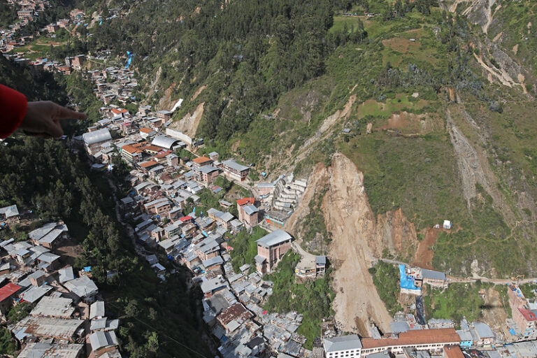 Gobierno declara emergencia en Retamas por 60 días tras deslizamiento
