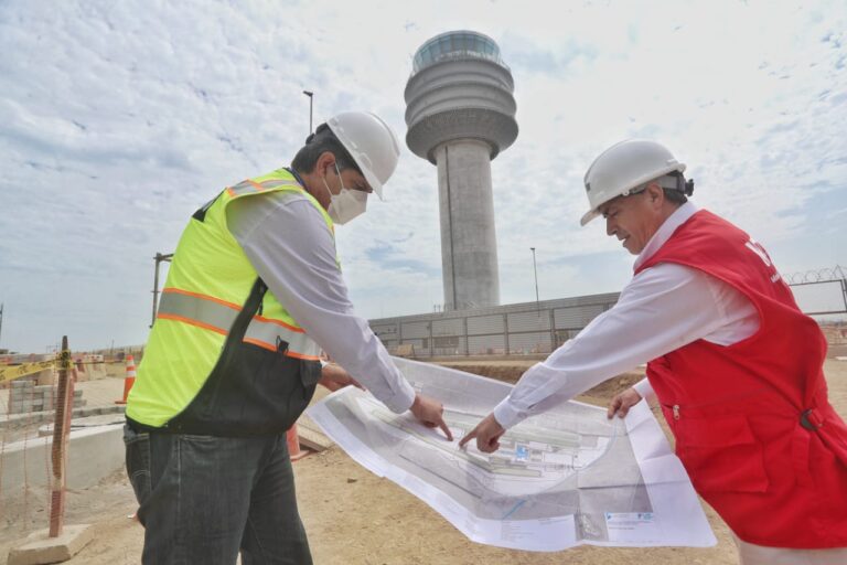 Ministro Bustamante destaca inversión de US$ 1600 millones en ampliación del Aeropuerto Jorge Chávez