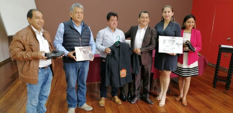 Tetracampeón de marinera “Chino” Terrones donó zapatos para el Museo del Calzado